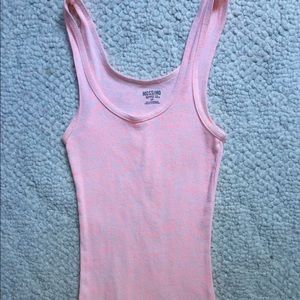 Pink tank top